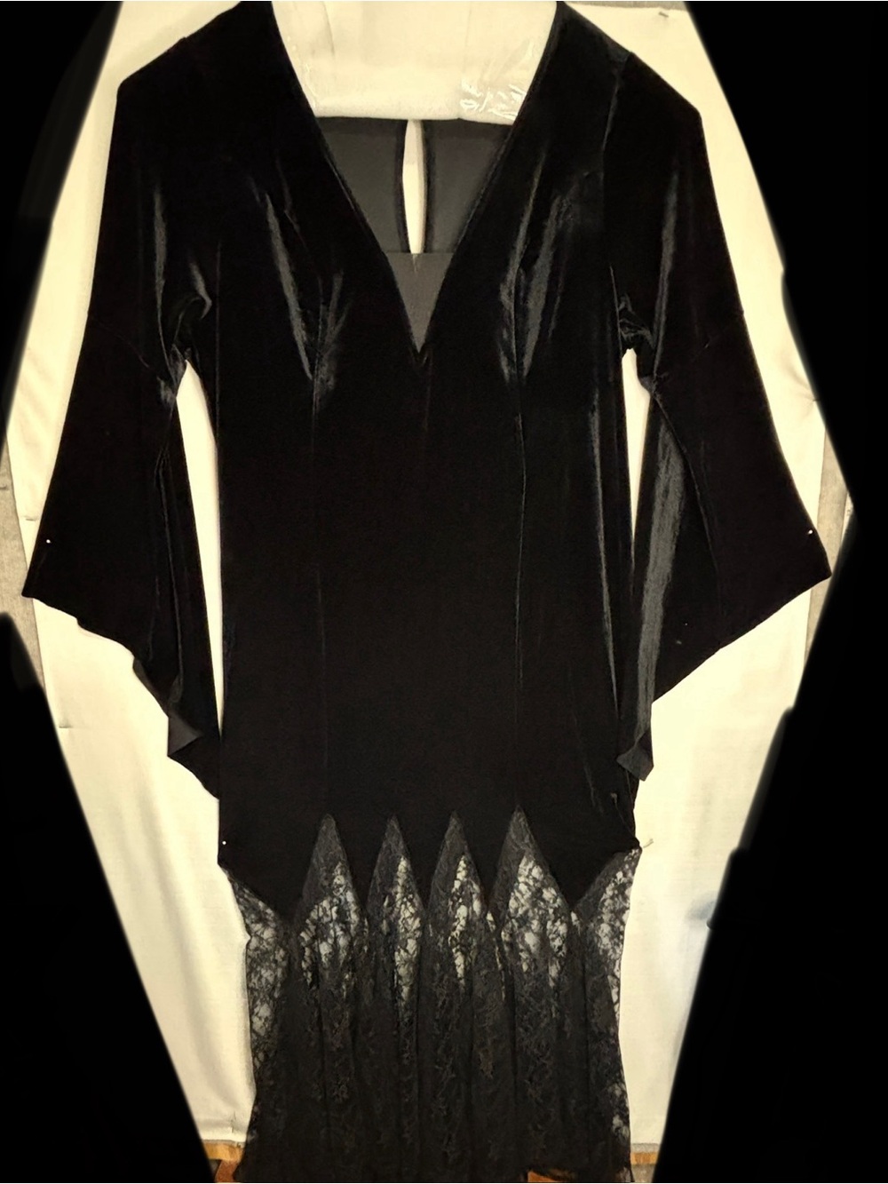 Torrid Black Velvet Fluted Maven Dress Lace Hem Bell Sleeve Maxi Morticia Gown 4